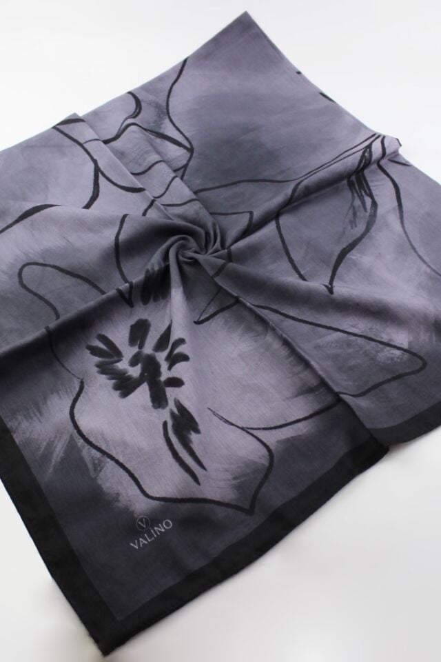 120x120 Sulu Boya Desenli Pamuklu Eşarp - Siyah