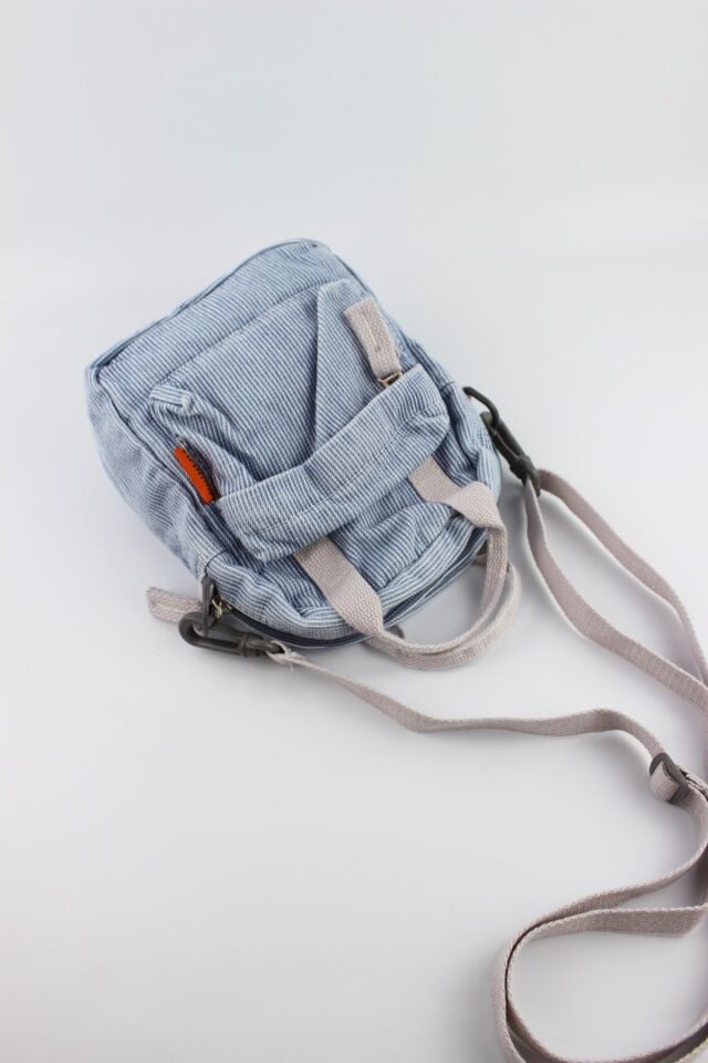 Vintage Çizgili Kadın Kot Kumaş Fermuar Kapamalı Mavi Minik Boy Çapraz Omuz Çantası 15x19x7 Cm