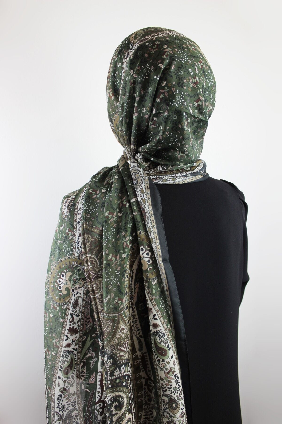 Etnik Vintage Desenli İnce Pamuklu Vual Şal - Siyah Haki