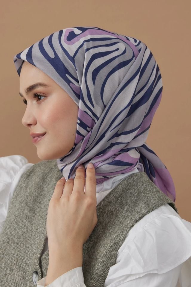 110x110 Zebra Desenli Pamuklu Eşarp - Lila