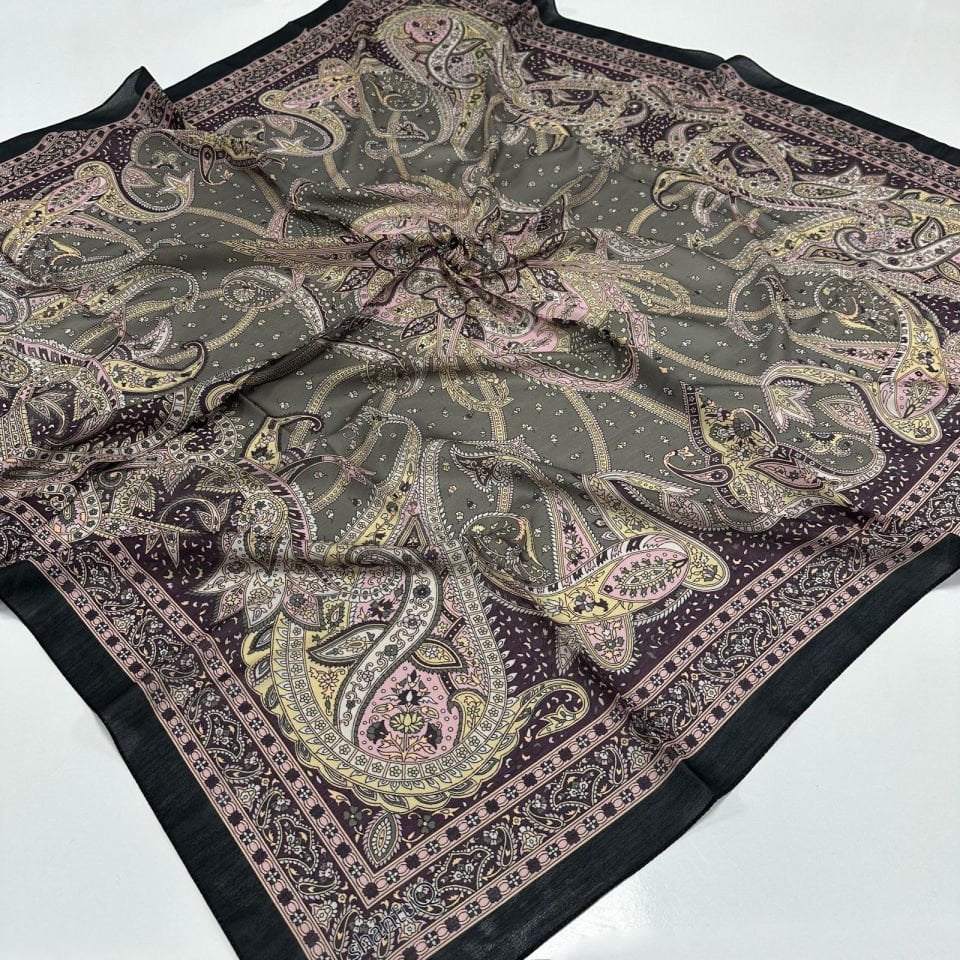 120x120 Etnik Desenli Soft Pamuk Eşarp - Siyah