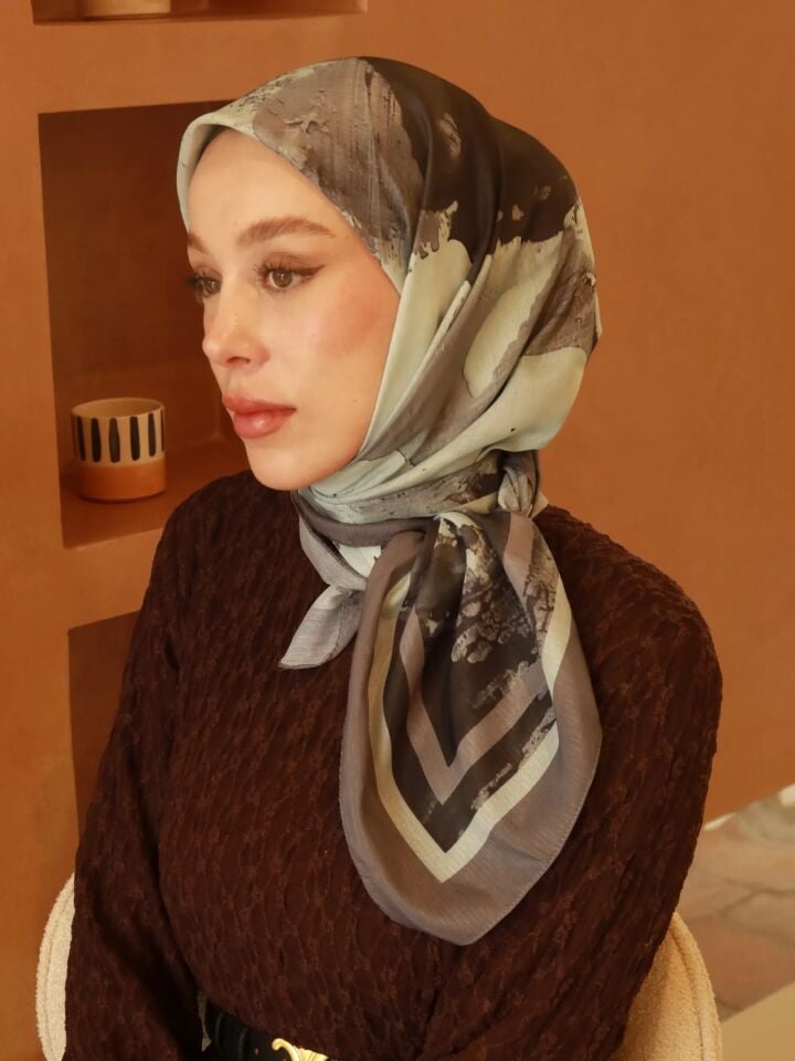 Lymera Desenli Lina Eşarp - Gri