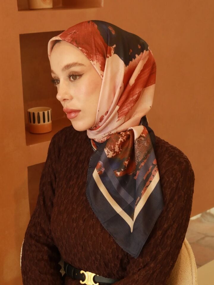 Lymera Desenli Lina Eşarp - Lacivert İğde