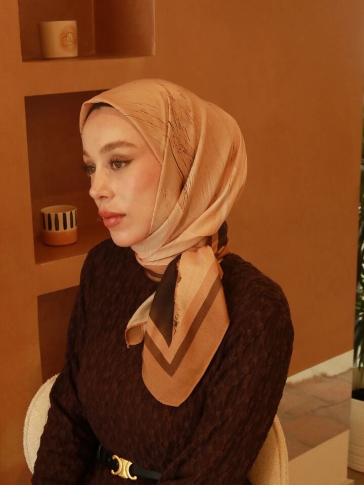Nerith Desenli Lina Eşarp - Hardal