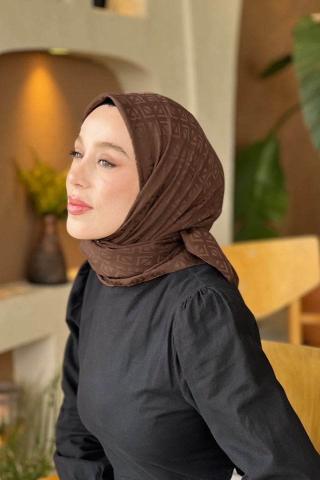 Etnik Desenli İpeksi Jakar Eşarp - Acı Kahve