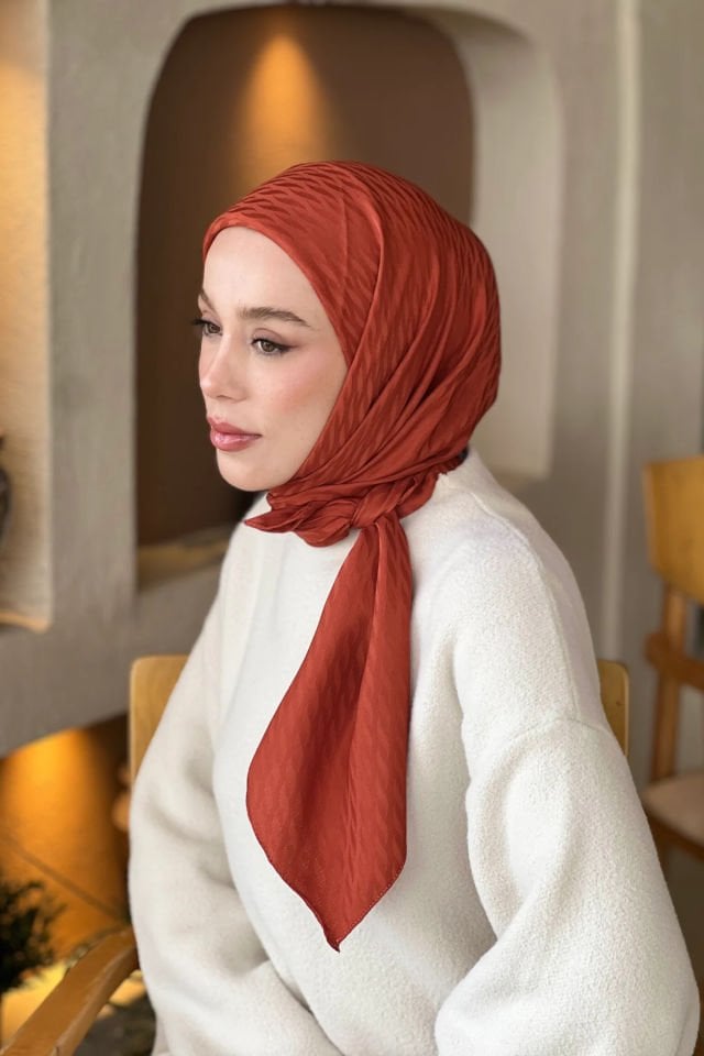 Damla Desenli İpeksi Jakar Eşarp - Kiremit