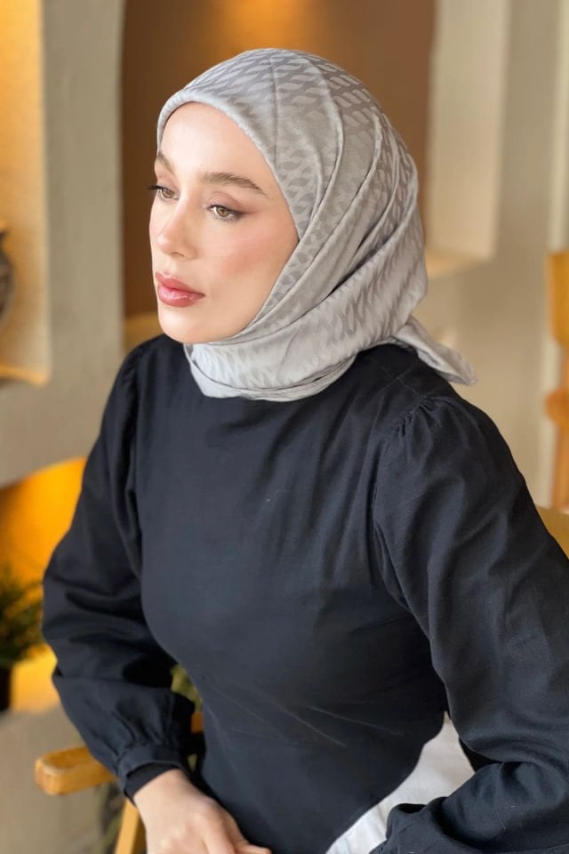 Damla Desenli İpeksi Jakar Eşarp - Duman