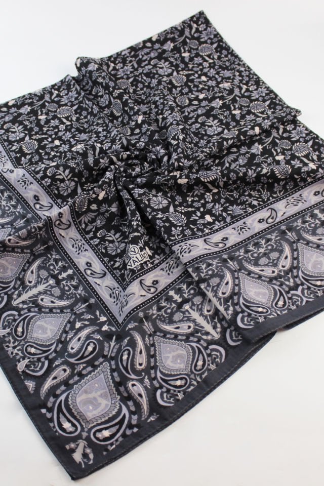 120x120 Etnik Desenli Pamuklu Çiçek Eşarp - Koyu Gri