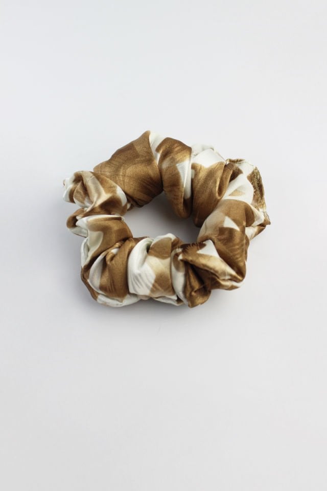 Desenli Saten Kumaş Lastik Toka Simit Toka - Hardal