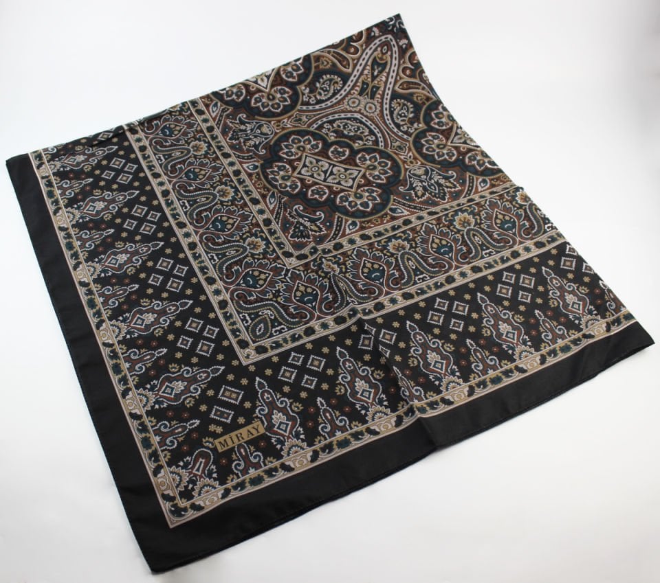 120x120 Etnik Desenli Soft Pamuk Kareli Eşarp - Siyah