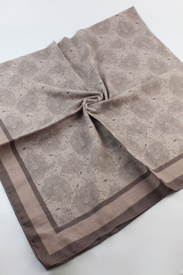 120x120 Yaprak Desenli Pamuklu Eşarp - Vizon