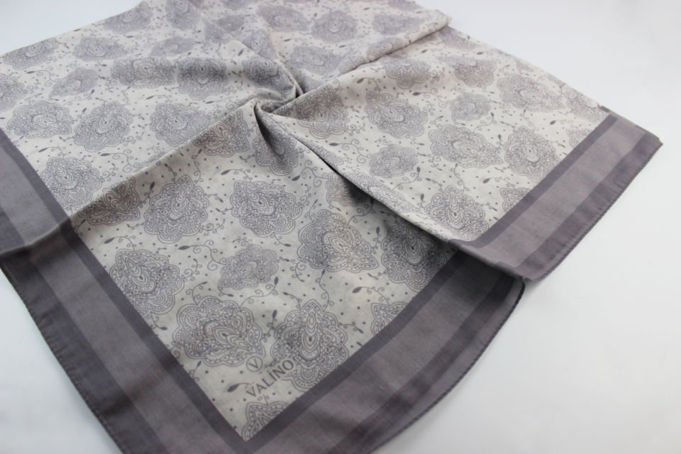 120x120 Yaprak Desenli Pamuklu Eşarp - Taş