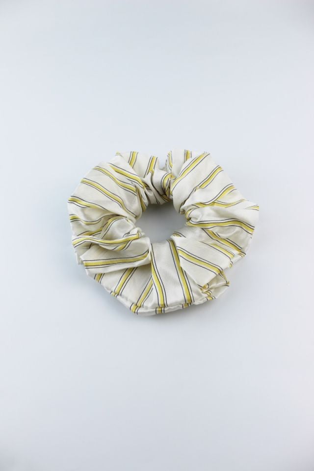 Çizgi Desenli Saten Kumaş Lastik Toka Simit Toka - Krem