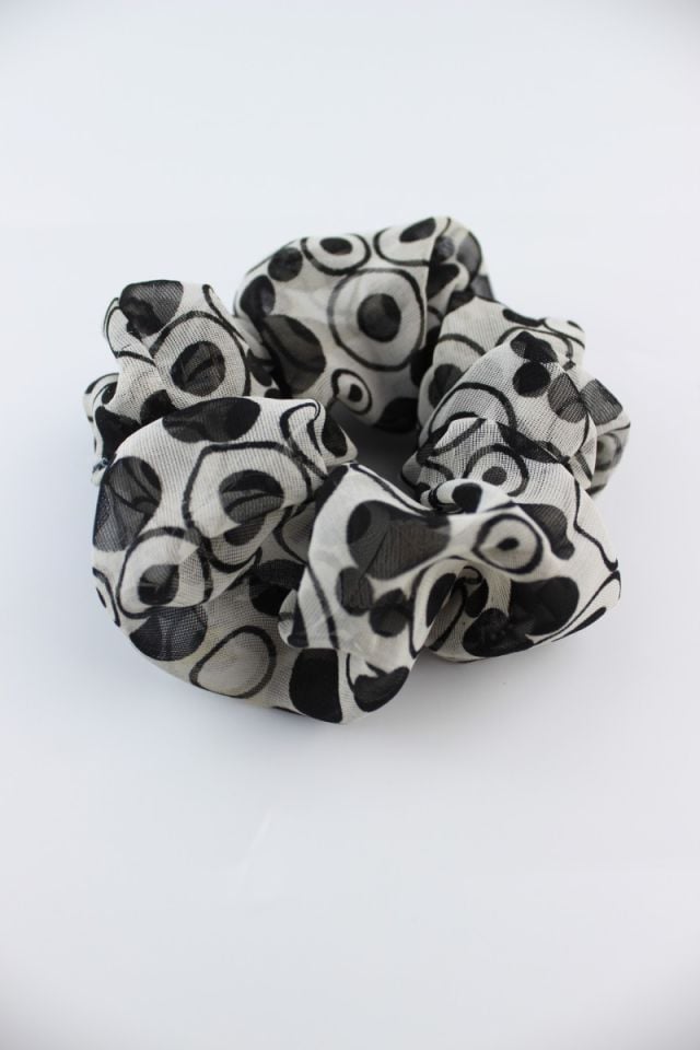 Desenli Şifon Kumaş Lastik Toka Simit Toka - Gri