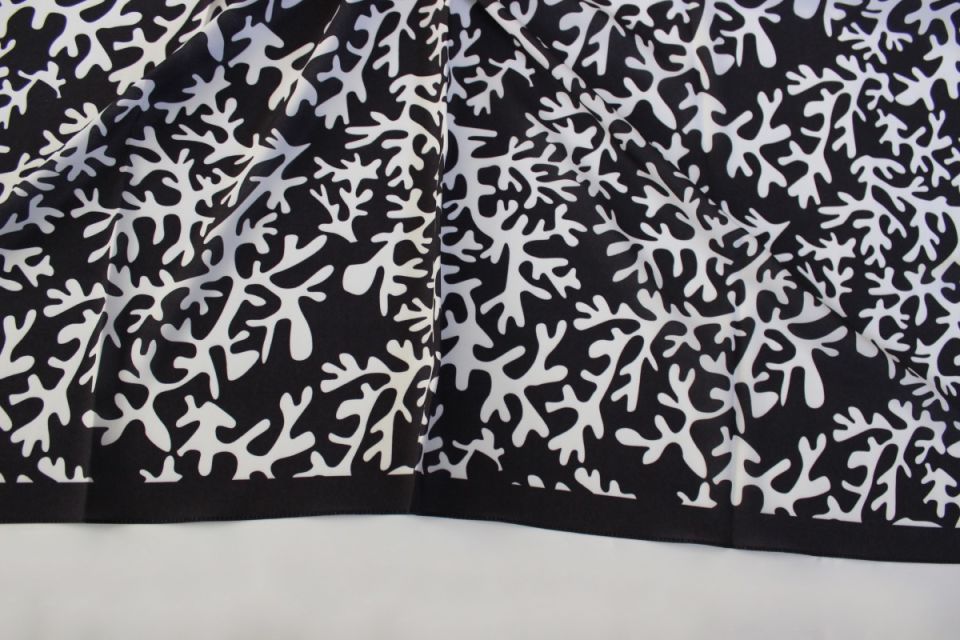 Desenli Moss Krep Eşarp - Siyah