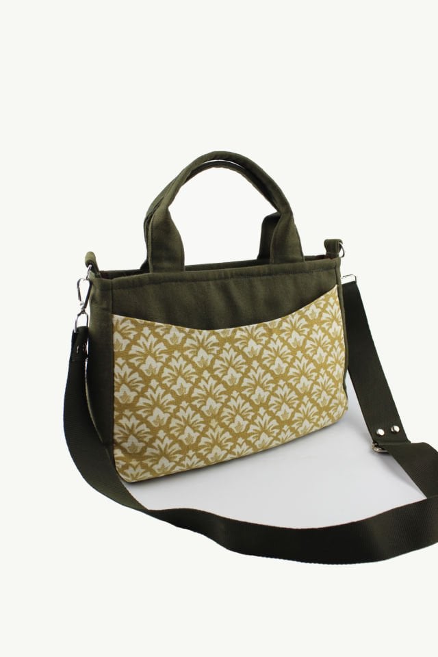 Desenli Kot Kumaş Fermuar Kapamalı Yeşil Kadın Küçük Boy Çapraz Omuz Çantası 30x20x8 Cm