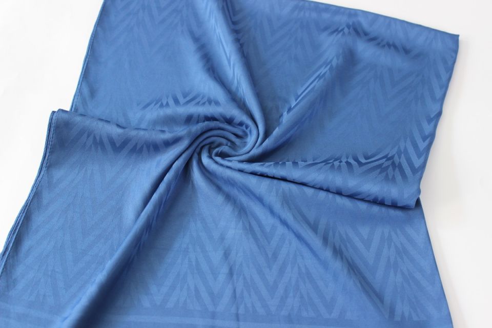 Zikzak Desenli İtalyan Jakar Şal - İndigo