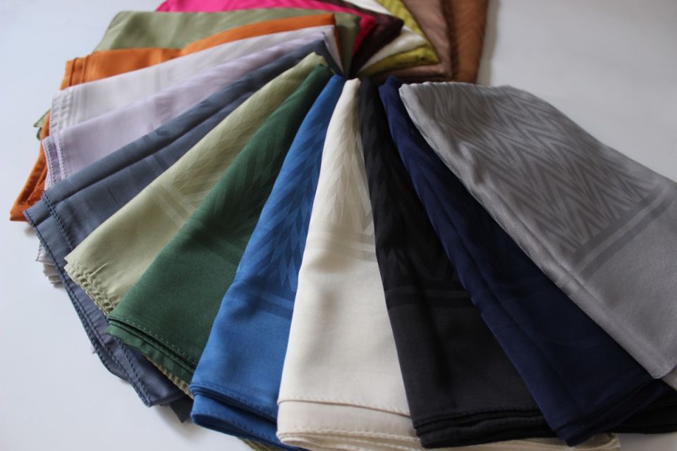 Zikzak Desenli İtalyan Jakar Şal - Taş