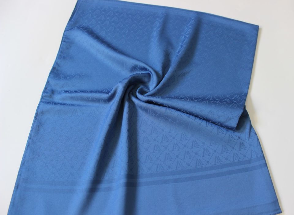 V Desenli İtalyan Jakar Şal - İndigo