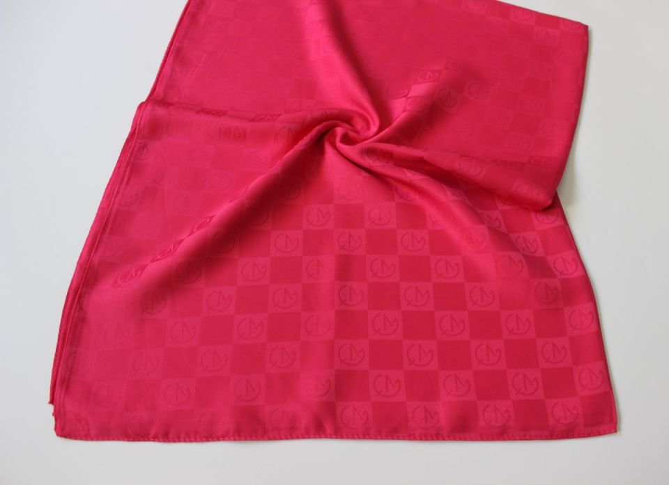 Dama Desenli İtalyan Jakar Şal - Fuşya