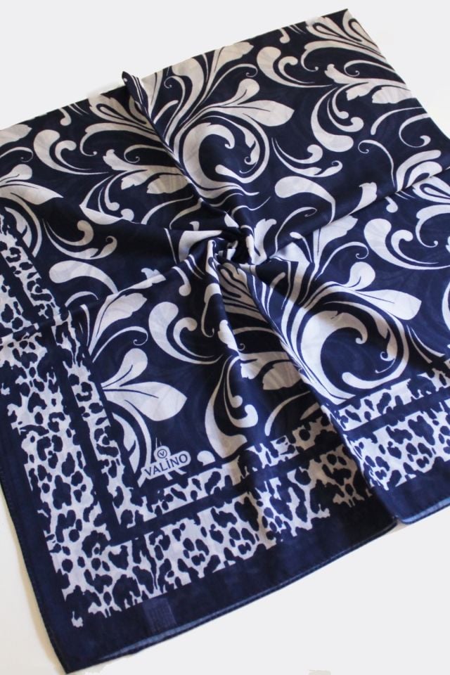 120x120 Lale Desenli Pamuklu Eşarp - Lacivert