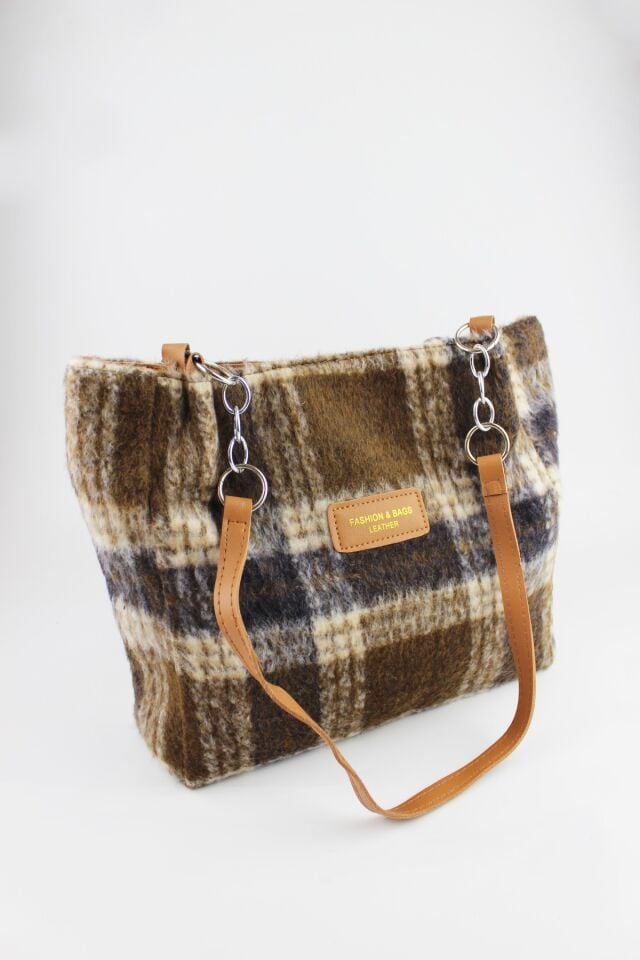 Ekose Desenli Kahverengi Tüvit Kumaş Fermuar Kapamalı Kadın Orta Boy El ve Kol Çantası 28x25x10 Cm