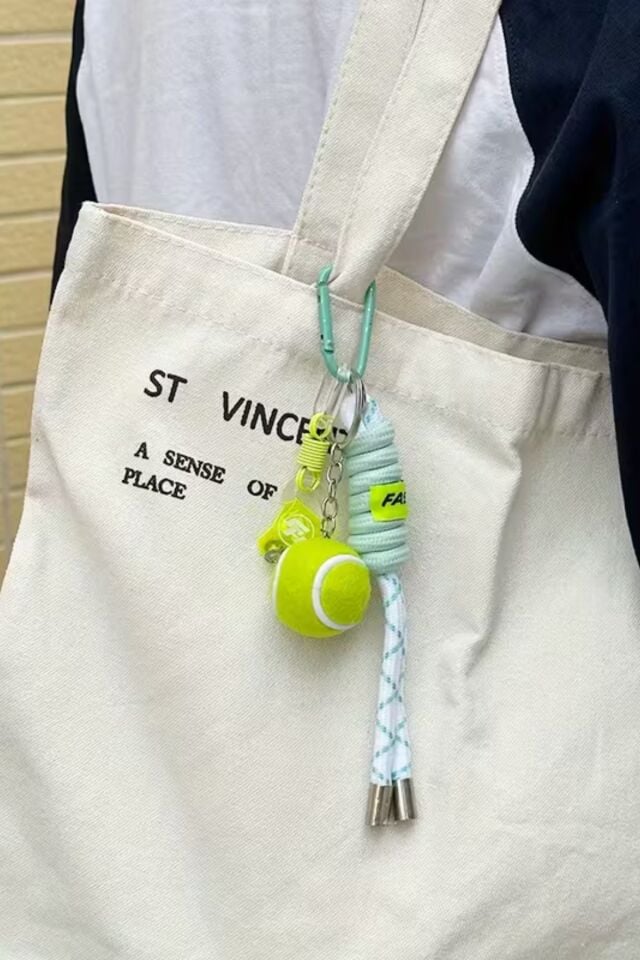 Tenis Raketi Su Yeşili Çanta Charmı ve Çanta Aksesuarı Anahtarlık (Çanta Dahil Değildir)